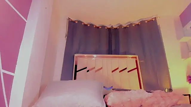 Sara_hot12112