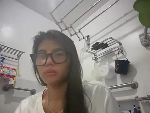 lara_2022