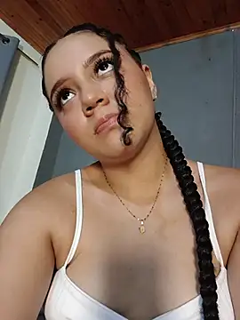 Katy_RoseX live sex cam