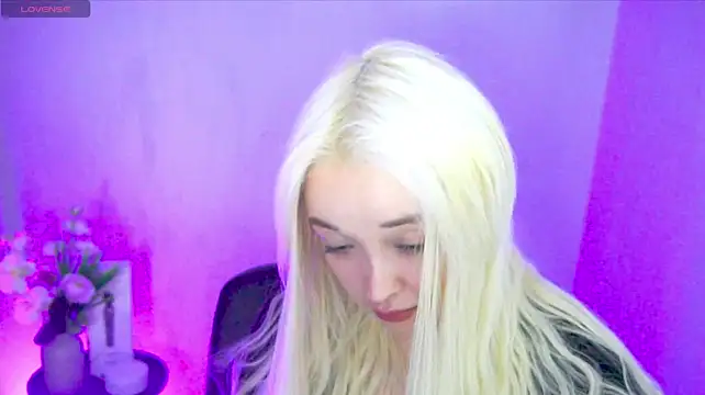 Ashley_S webcam