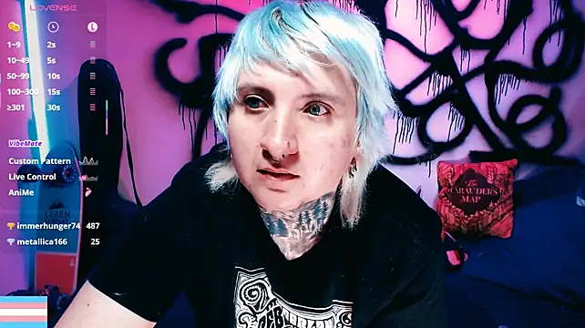 Marieblueeyes webcam