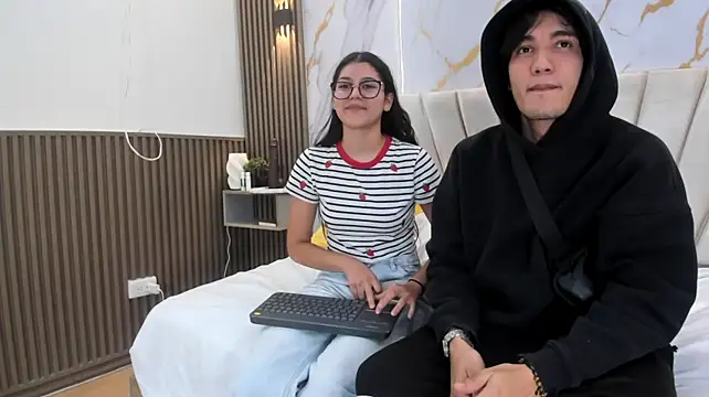 sweetauracouple