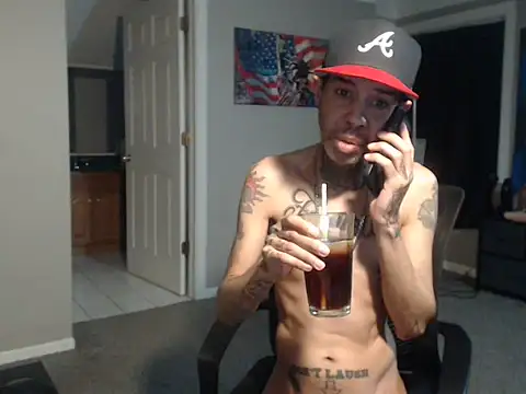 Michigan9000 live cam on StripChat