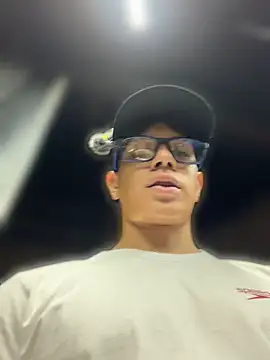 TonyPetrovjs webcam