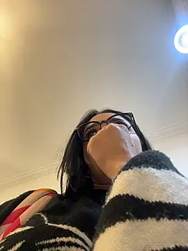 emma_soul1 live cam on StripChat