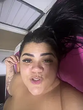MorenaCariok live cam on StripChat