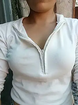 Thobaby112 live cam on StripChat