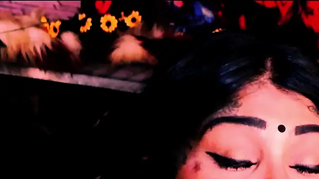 indian_dreamgirl live sex cam
