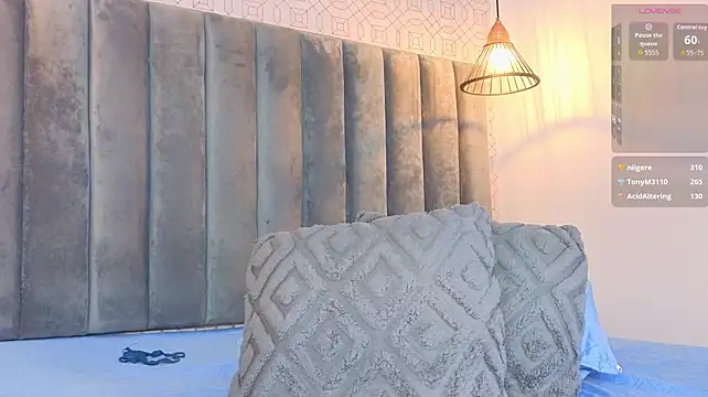 Elahia_olsen webcam