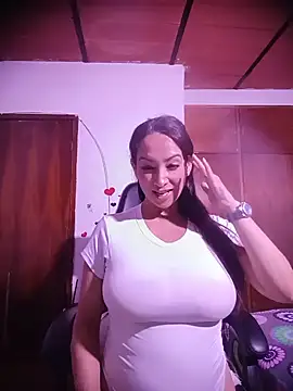 Cristal_BigTits
