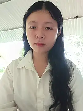 lisa-bae00