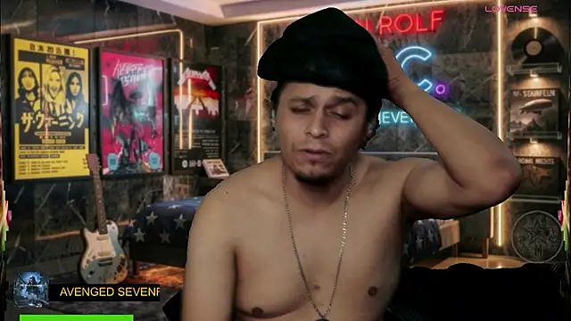 chino_roz webcam