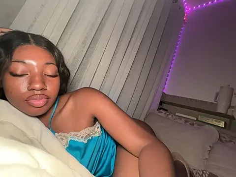 ebonydolled