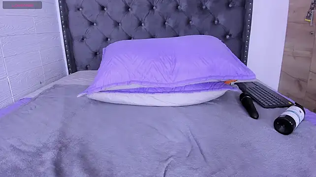 LunaRossie1_