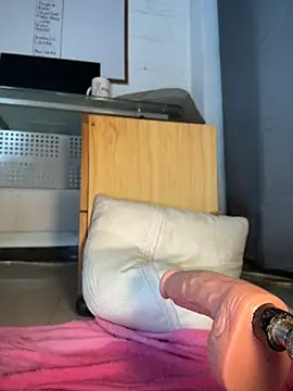 Nicolle_foxy live sex cam