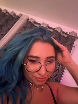 Chloee_breasts webcam