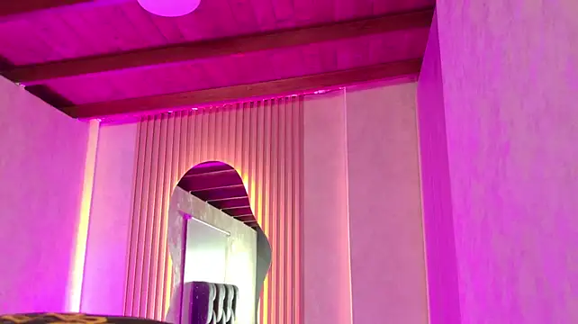 Angel-umbra live cam on StripChat