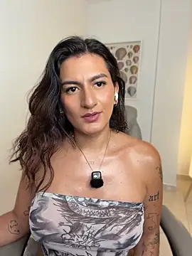 ari_artis