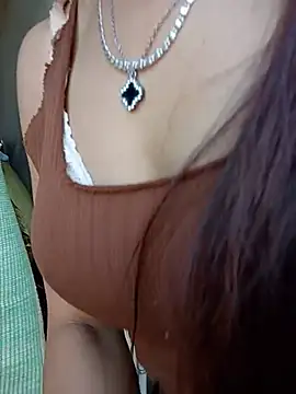 Heryy_xx webcam