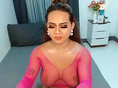Ara_Cumms
