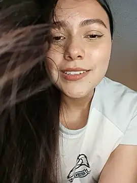 angell-fire (F young) - Show tits 🔥