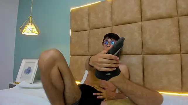 zayn_carter (M twink) - Masturbation + Cum Show