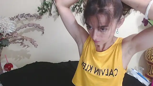 nicolesantana (F young) - finger pussy