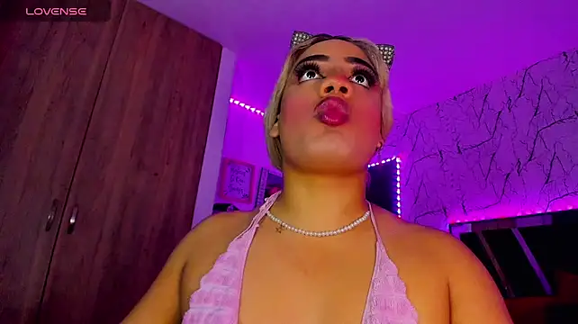 Amber_bigdick22