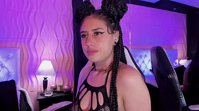 Natasha_Nassty live cam on StripChat