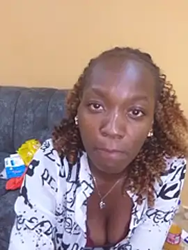 queenpee254