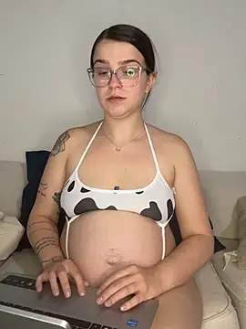 joeystaciee live cam on StripChat