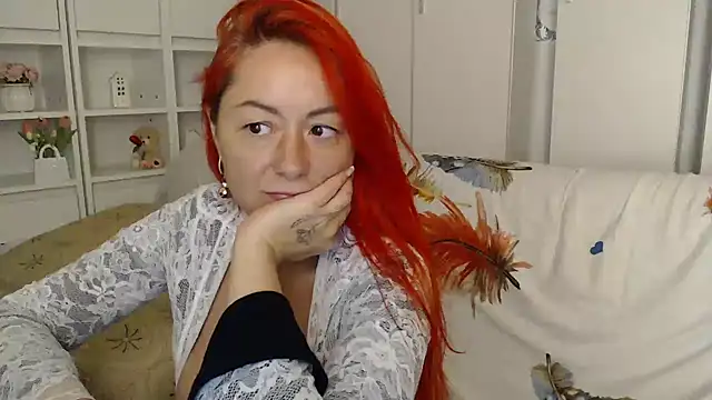 _karolynesyera_ webcam