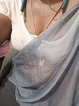 Tamil-hotwife live cam preview