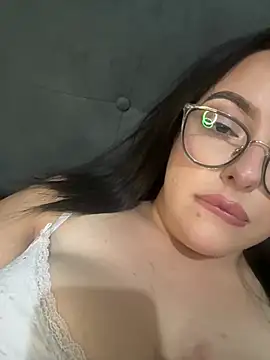 MileyGia webcam