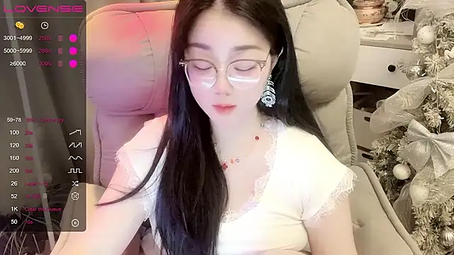 Monica-666888- webcam