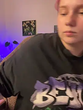 soft_focus live cam on StripChat