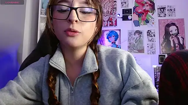 CelesteAyase live cam on StripChat