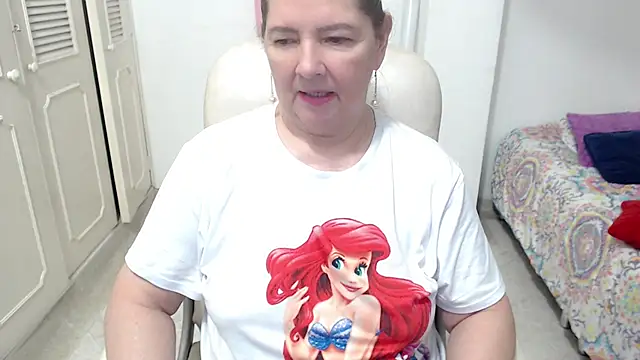 leonela_69 live cam preview