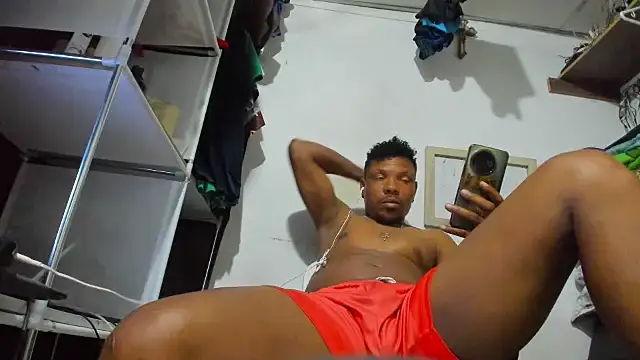 hugo3918_ webcam