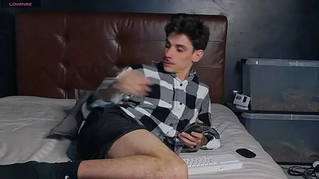 DanielCrush1 webcam