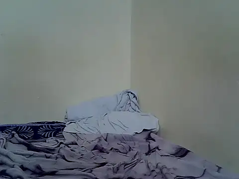 Sexy_trissy live cam on StripChat