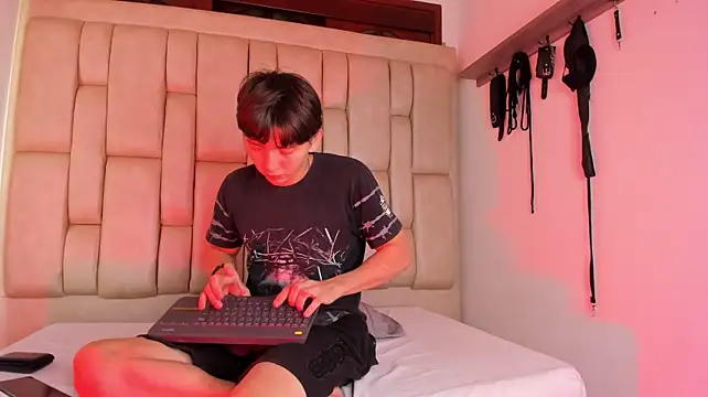 TomasFelixhot live cam on StripChat