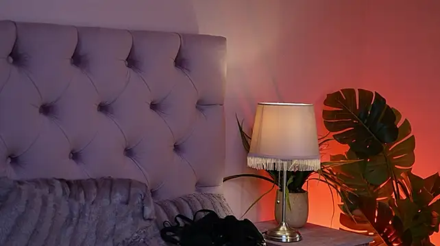 NicoleBella