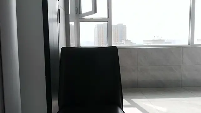 nole_china7 (Ask my age) - talk / fun / cum