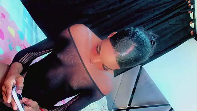 Keily_Tsx1