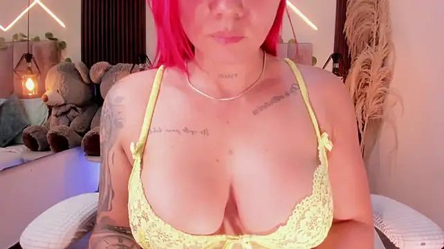 cami_rouxxx_ webcam