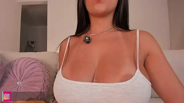 miss_sofyy webcam