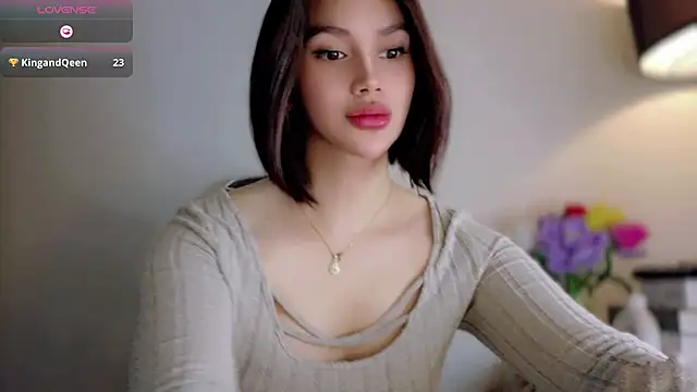 Anna_HollyDoll