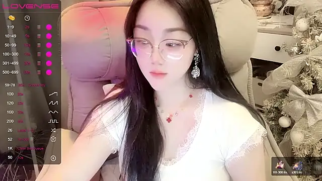 Monica-666888- webcam