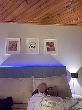 SaraDiamond_01 webcam